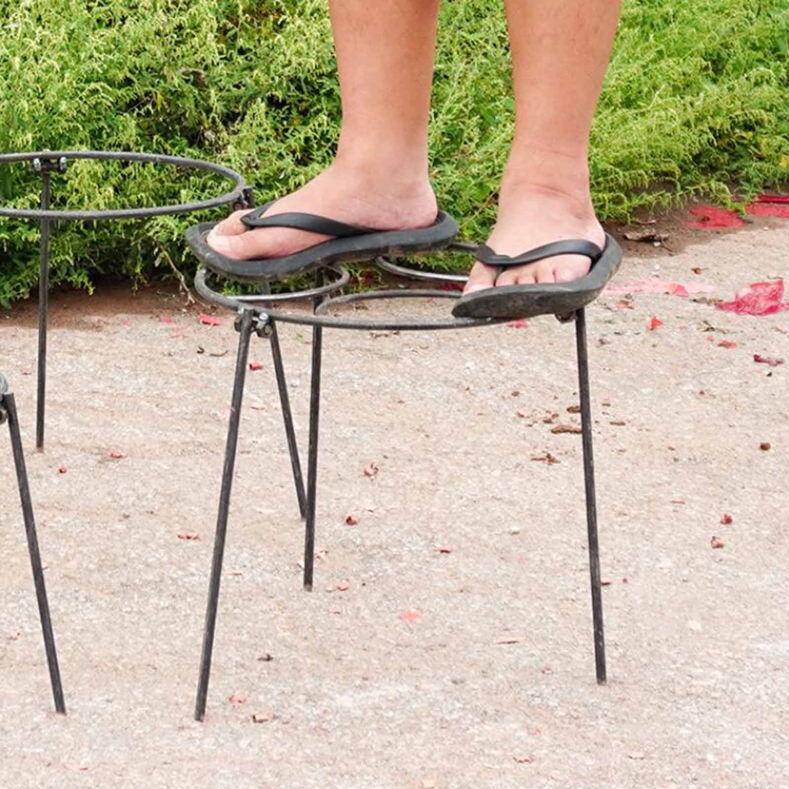 Campfire Tripod Folding Grill  - Camping Cooking Essentials recension och pris